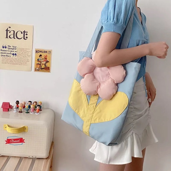 Handbags - Flower crossbody bag 3D shoulder tote shopping multi-use women’s blue pink